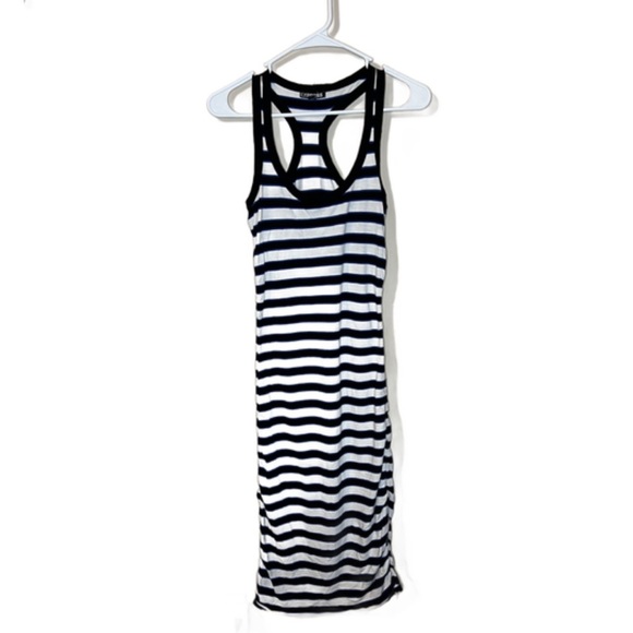 Express Dresses & Skirts - ⭐️3For$25 Express Black and White Striped Sleeveless Dress
